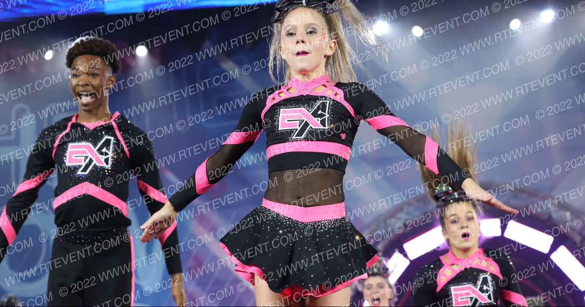 Extreme Athletics BLACKOUT · Glow Tour Biloxi