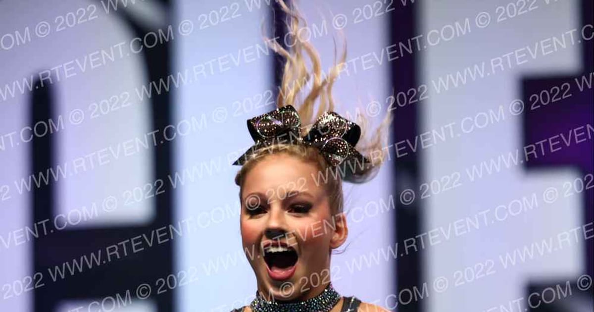 Designer Athletics Val3ntino · CHEERSPORT Nationals