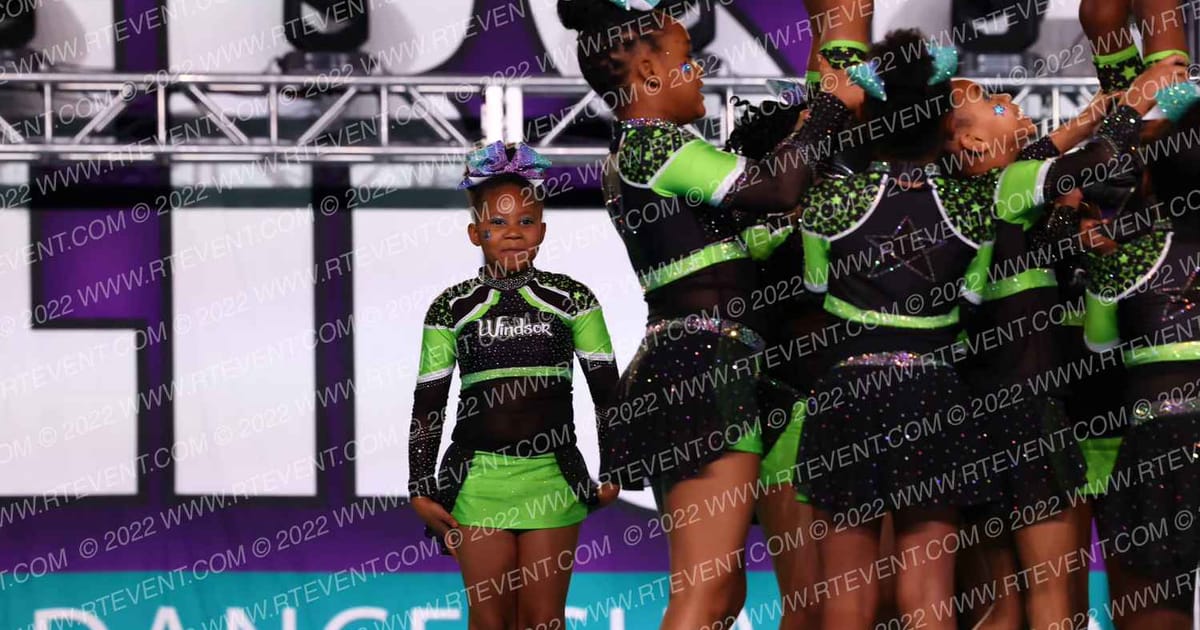 Windsor Knights Elite WKE Little Mermaids · CHEERSPORT Nationals