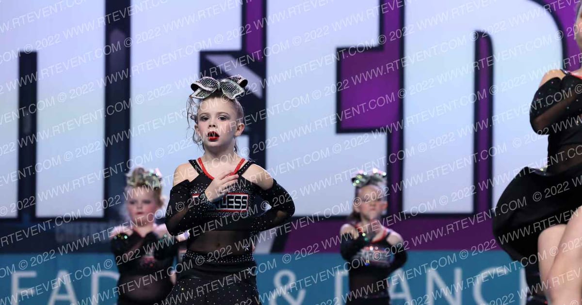 Fearless Athletics BOMBSHELLS · CHEERSPORT Nationals