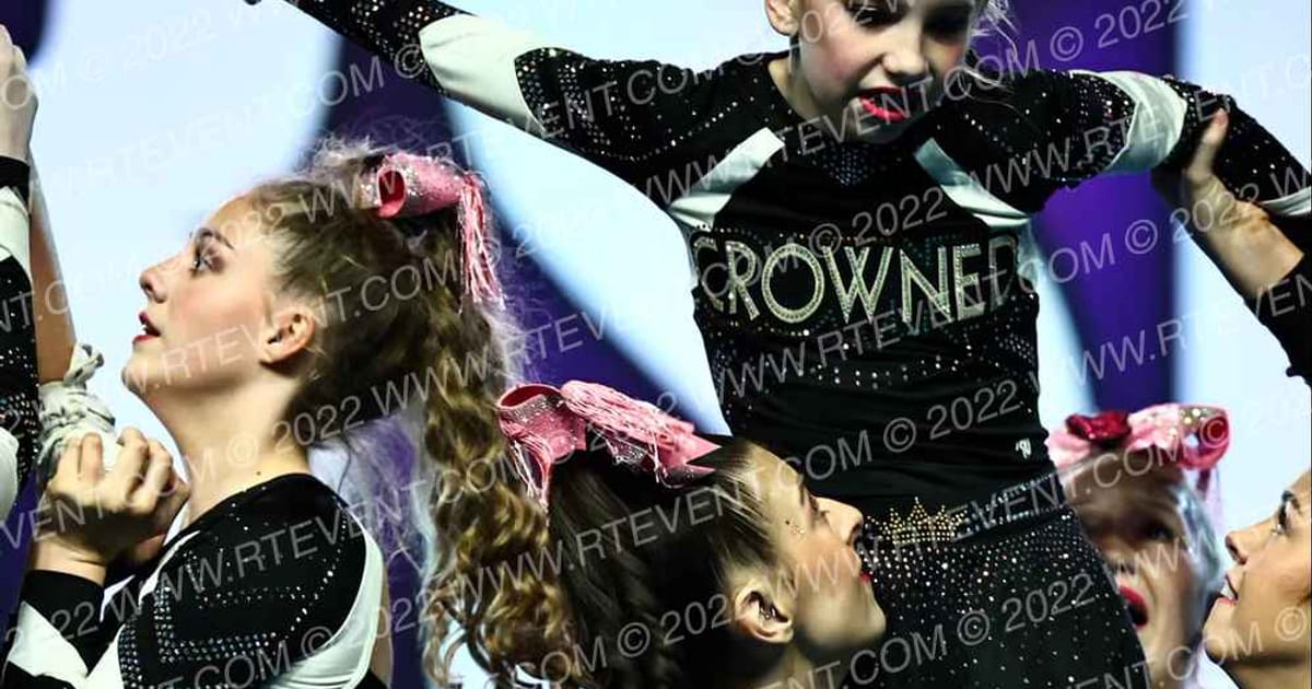 Crowned Elite Athletics Dynasty Dolls · CHEERSPORT Nationals