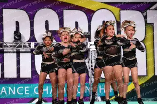 Lightning Elite Cheer Glacier Girls