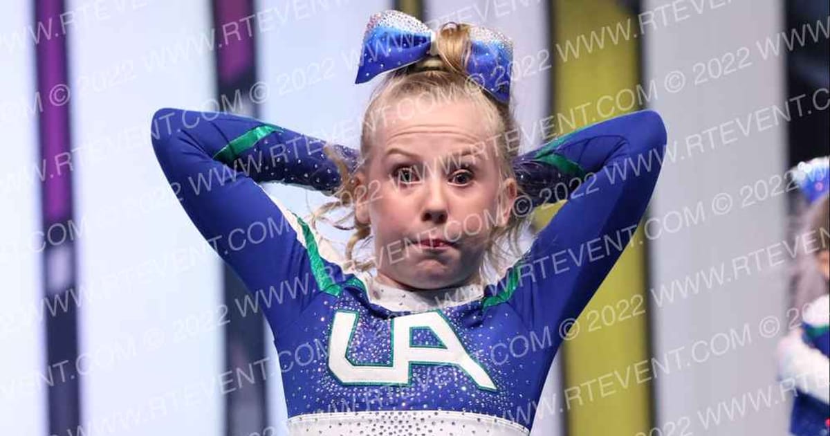 Universal Athletics Pink Berets · CHEERSPORT Nationals