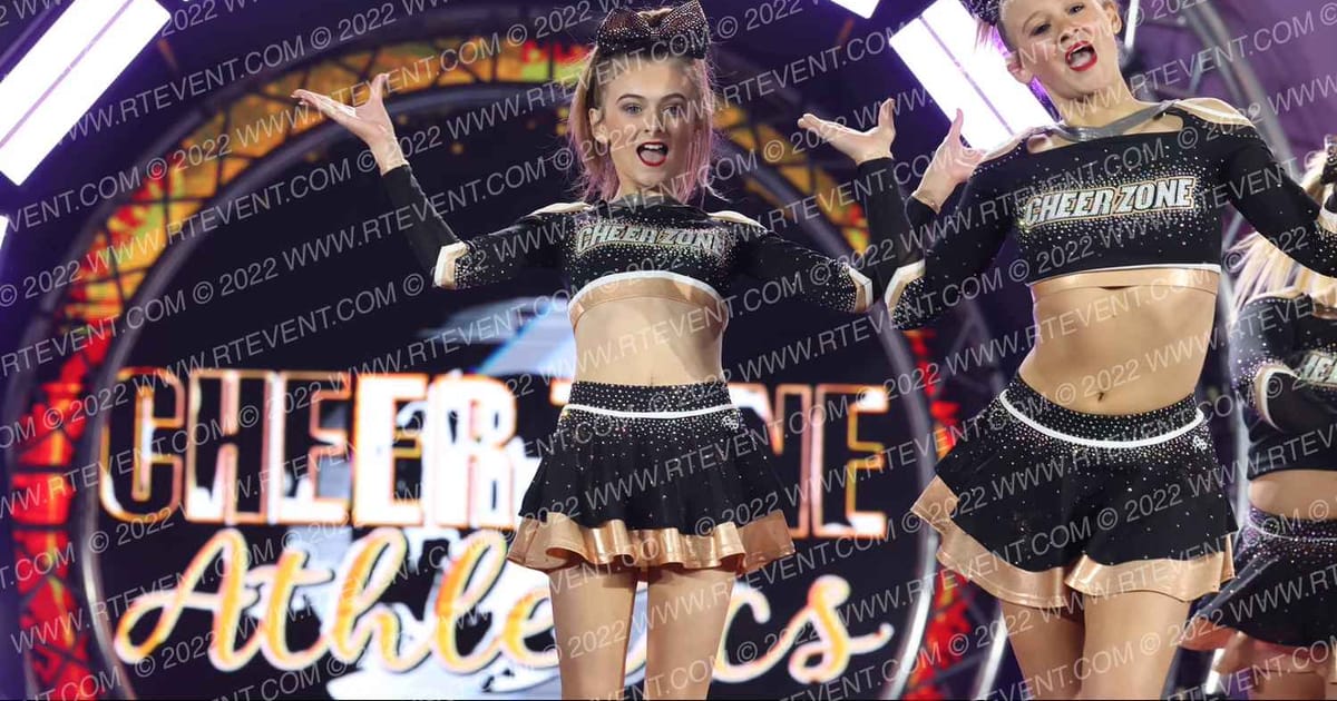 Cheer Zone Athletics Thunder · Glow Tour Biloxi