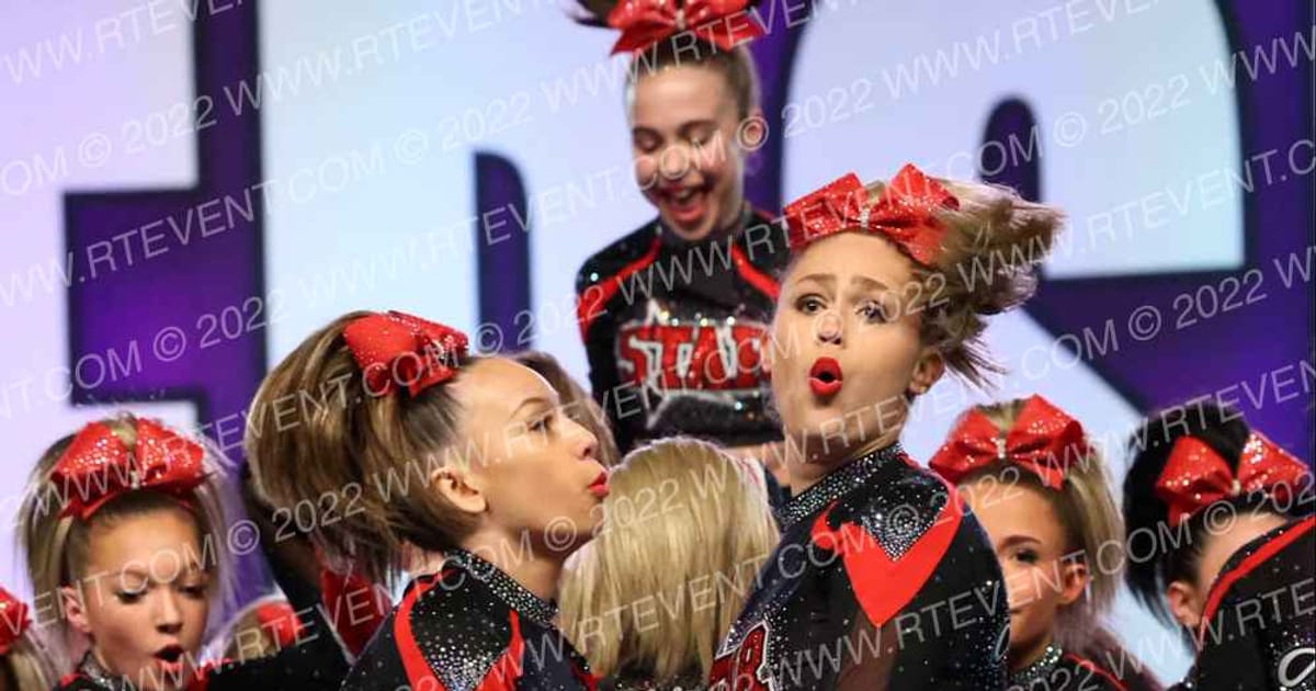 Star Athletics Senior White · CHEERSPORT Nationals
