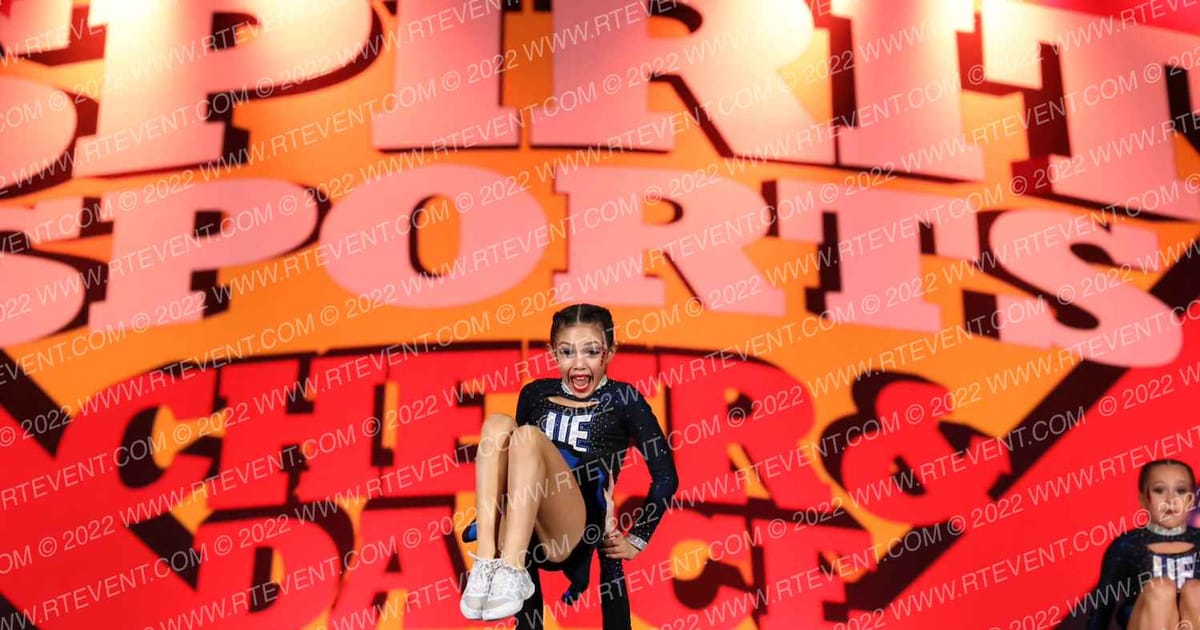 United Elite Cheer HONOR · Spirit Sports Dallas National DIDII