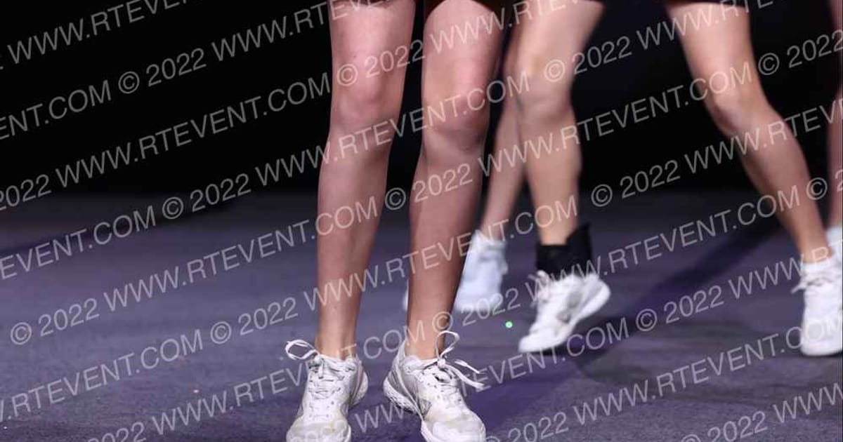 CHEER IT UP! Junior Diamonds · Rockstar CheerAPalooza
