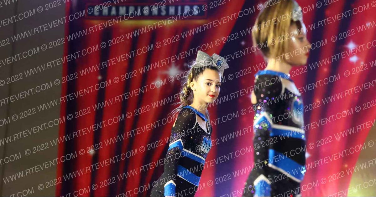 Gravity Cheer Starbursts · Encore Philly Showdown