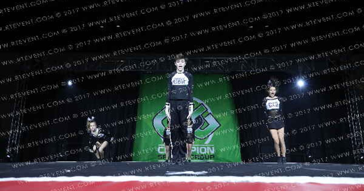 Cheer Extreme - Chicago Shine · Schaumburg Grand Nationals DI DII