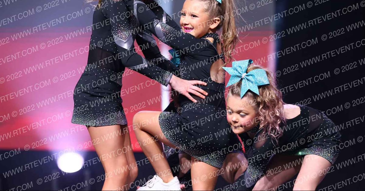 Level UP Athletix MAJORS 2 · Rockstar CheerAPalooza