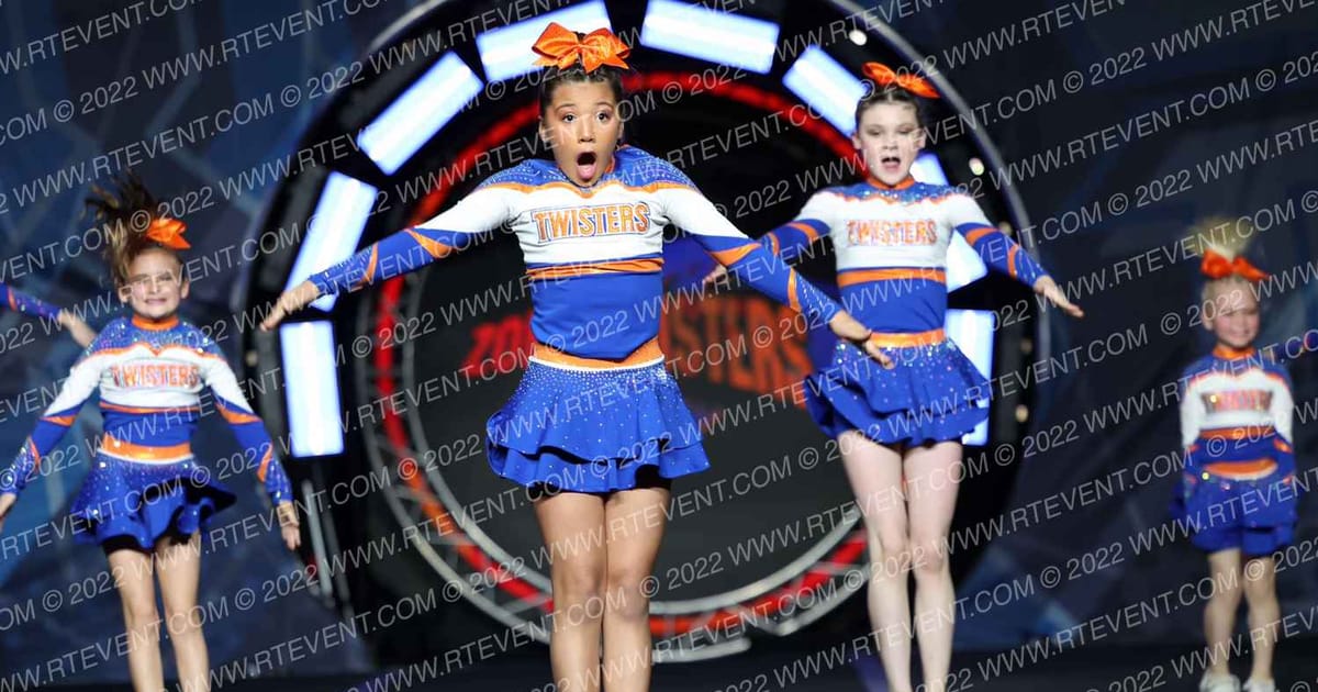 Zone Twisters Lightning · The Cheer Tour Oklahoma