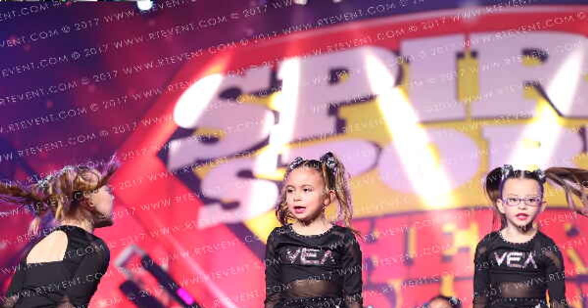 Victorious Elite All Stars Embers · Spirit Sports Palm Springs Grand Nationals