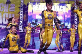 Gwynn Park High School Advanced Varsity Crowd Leading