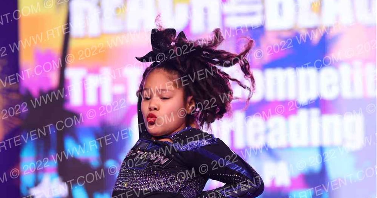 Tri-Town Competitive Cheerleading Fierce Winds · ACDA Reach the Beach Rec Nationals