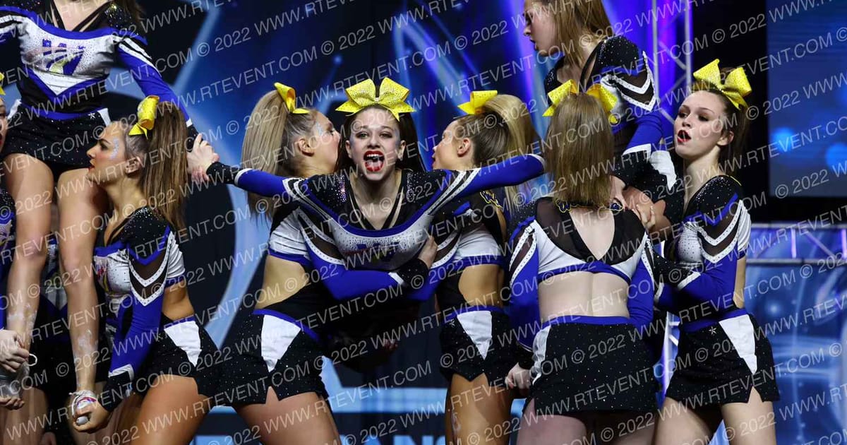 World Elite Lady Lux · COA Grand Nationals