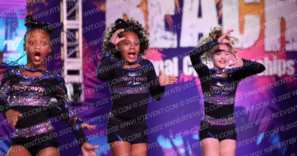 Tri-Town Competitive Cheerleading Cyclones · ACDA Reach the Beach Rec Nationals