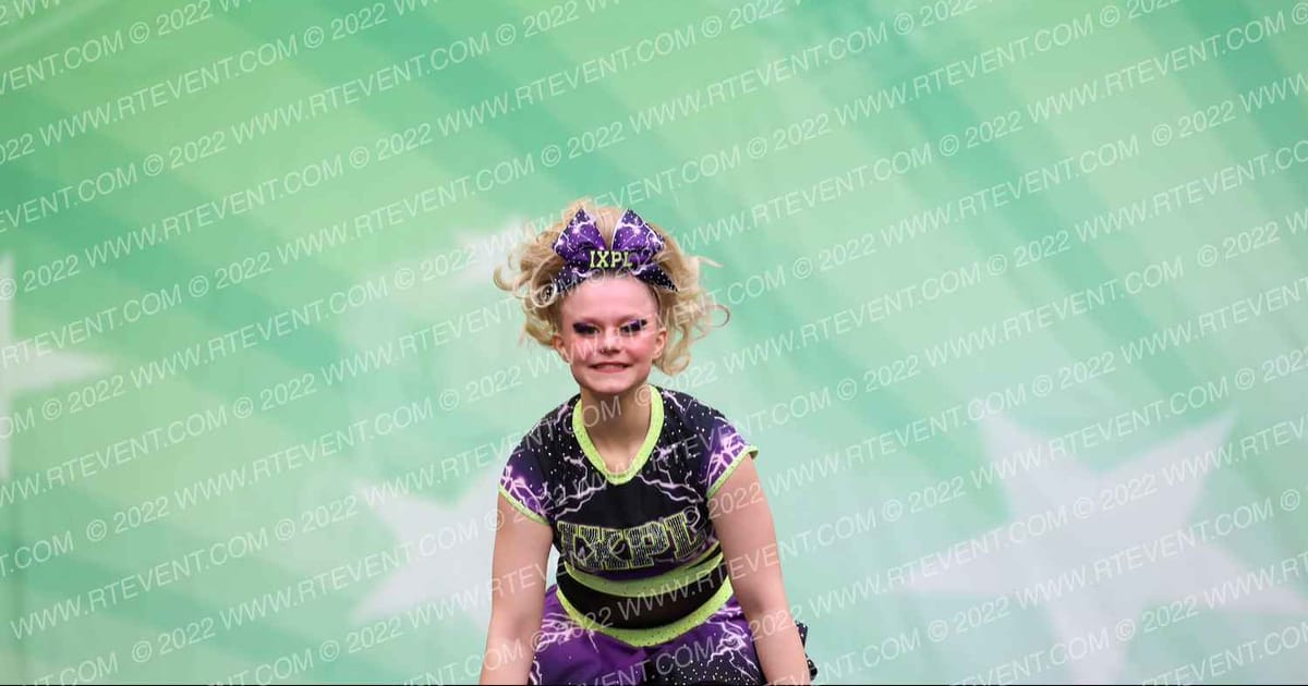 Iowa X-Plosion Cheer & Tumbling Thunderstruck · CSG Des Moines Challenge Fixed