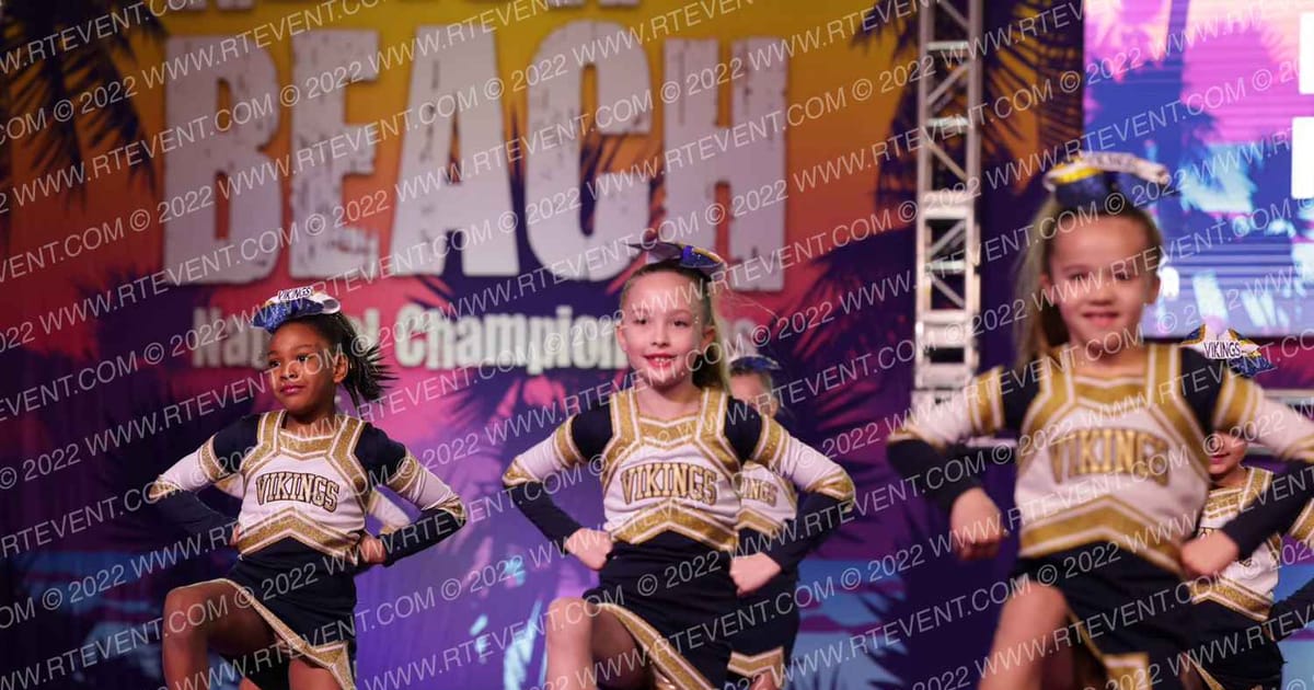 Hopewell Youth Football League Golden Gems · ACDA Reach the Beach Rec Nationals