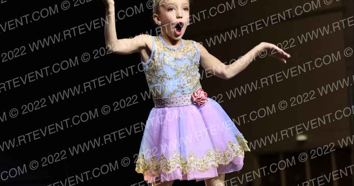 Power of Dance Aubriella Piwonski-Dickinson · ASCS Chicago Dance Grand and Cheer Showdown