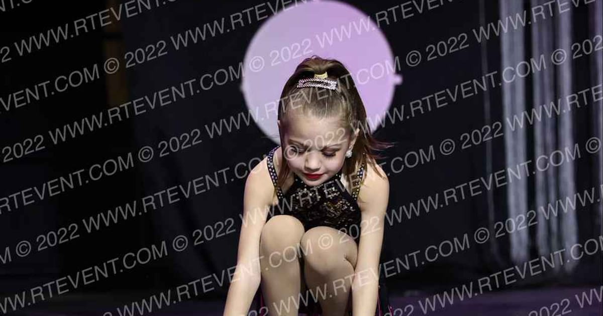 Lake Country Dance Studio Audrey & Kelsey · ASCS Chicago Dance Grand and Cheer Showdown