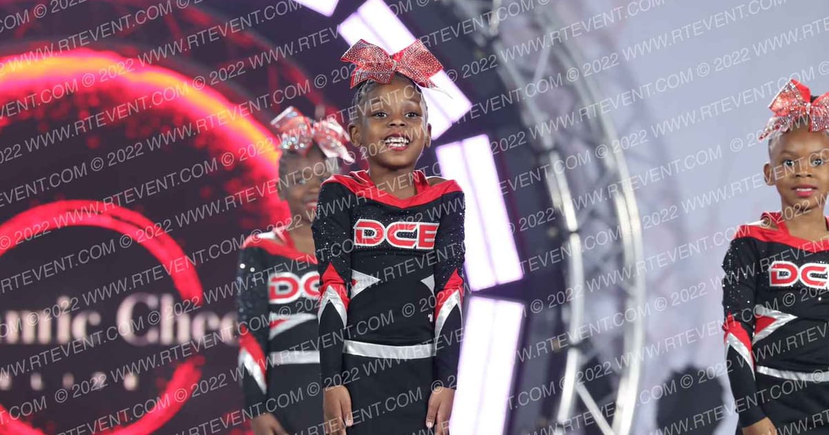 Dynamic Cheer Elite Dynamic Tiny Sparkles · Peach Classic