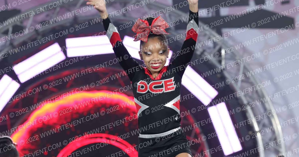 Dynamic Cheer Elite Dynamic Match · Peach Classic
