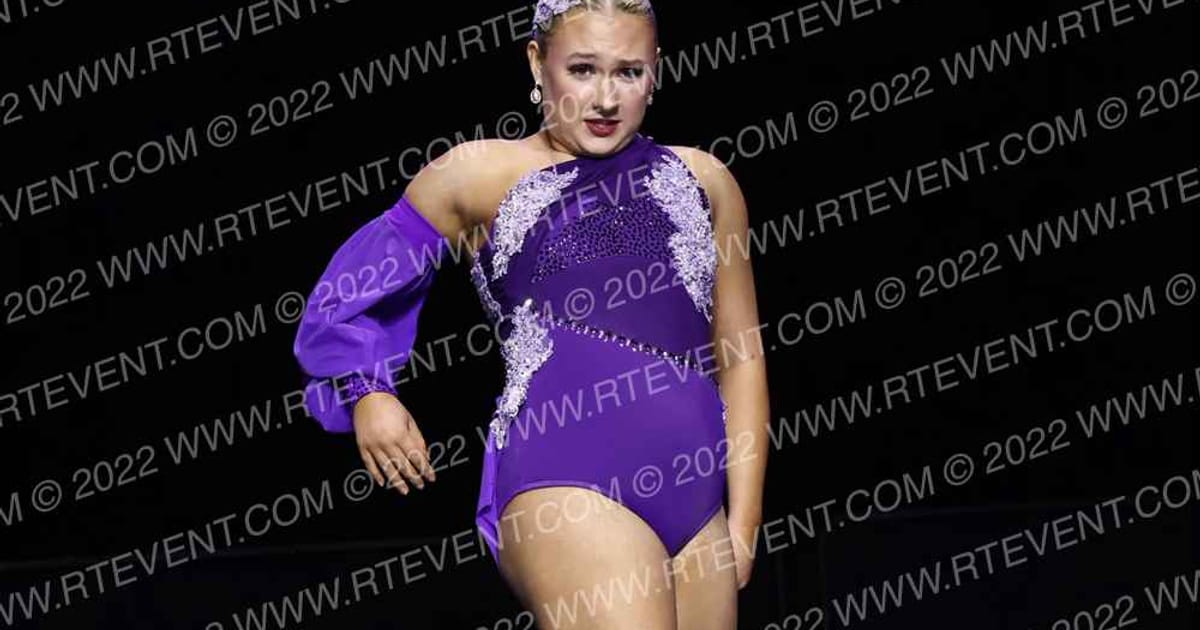 APEX Dance Center Izzie Ferrell · ASCS Chicago Dance Grand and Cheer Showdown