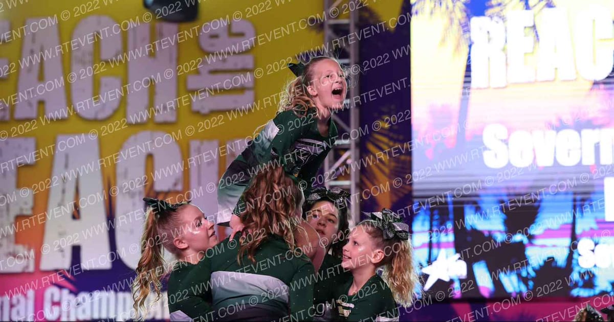 Severna Park Green Hornets Spirit · ACDA Reach the Beach Rec Nationals