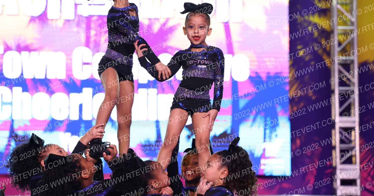 Tri-Town Competitive Cheerleading Fierce Winds · ACDA Reach the Beach Rec Nationals