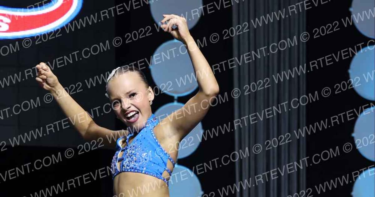 APEX Dance Center Casey Hazerlak · ASCS Chicago Dance Grand and Cheer Showdown