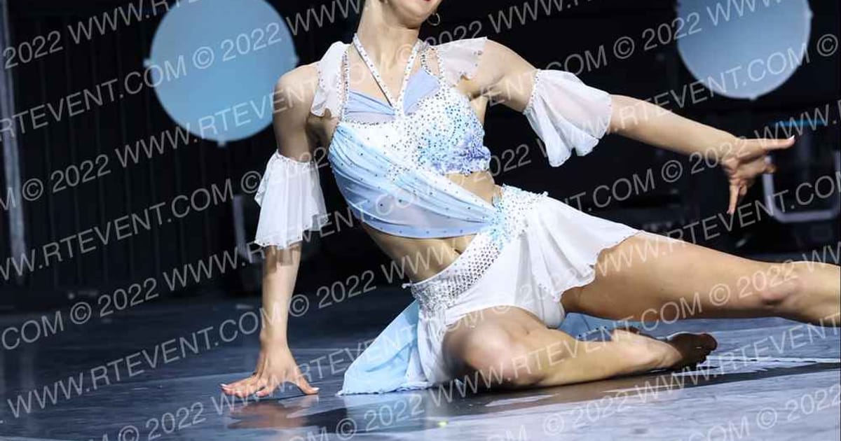 Blue Rose Dance Studio Ella Goetsch · ASCS Chicago Dance Grand and Cheer Showdown