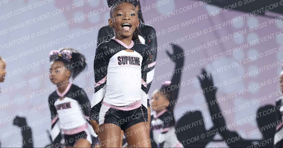 Cheer Supreme Allstars QUEENS · Peach Classic