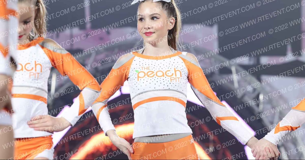 Peach Pit All Stars CHIC · Peach Classic