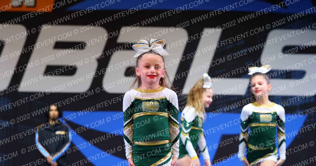 MONTVILLE COMPETITION CHEER JUNIOR BRONCOS · YCADA Globals