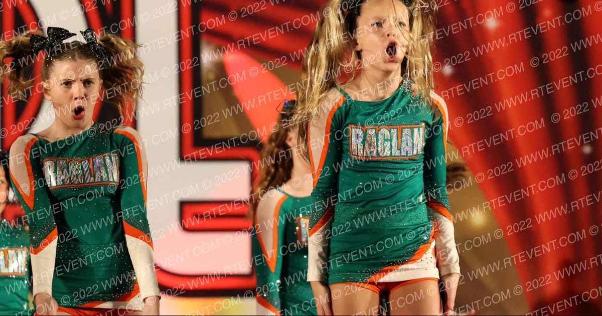 Raglan Coast Cheer Kryptonite · Encore Las Vegas