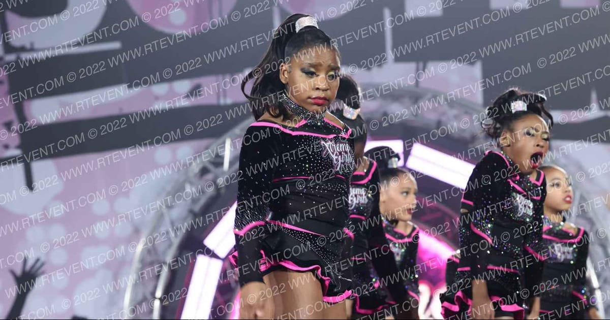 The Xtreme Girls Mink · Peach Classic