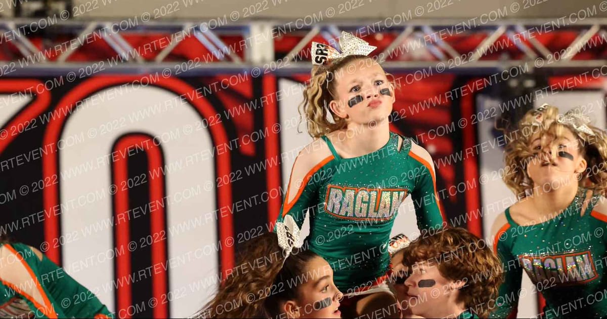 Raglan Coast Cheer Obsidian · Encore Las Vegas