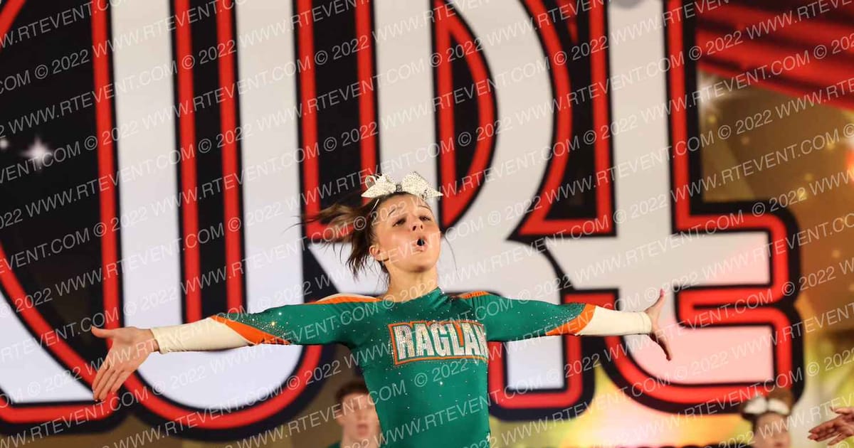 Raglan Coast Cheer Onyx · Encore Las Vegas