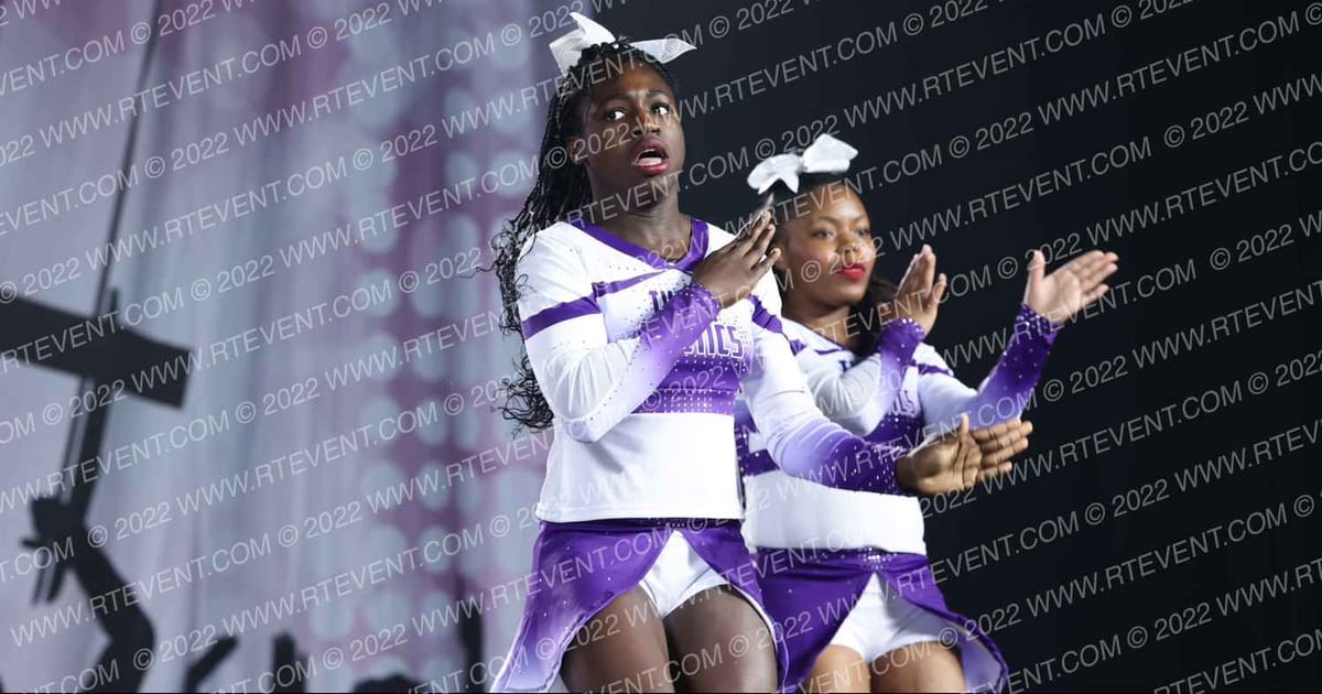 Twist Athletics Diamonds · Peach Classic