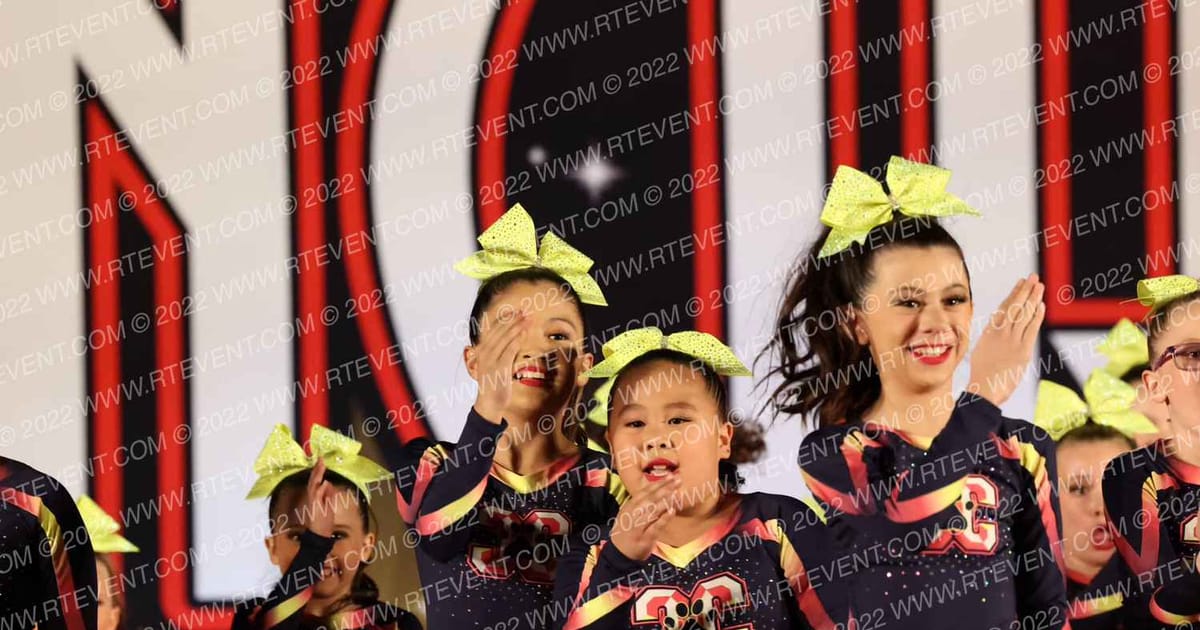 CheerCats LV Pink Pumas · Encore Las Vegas