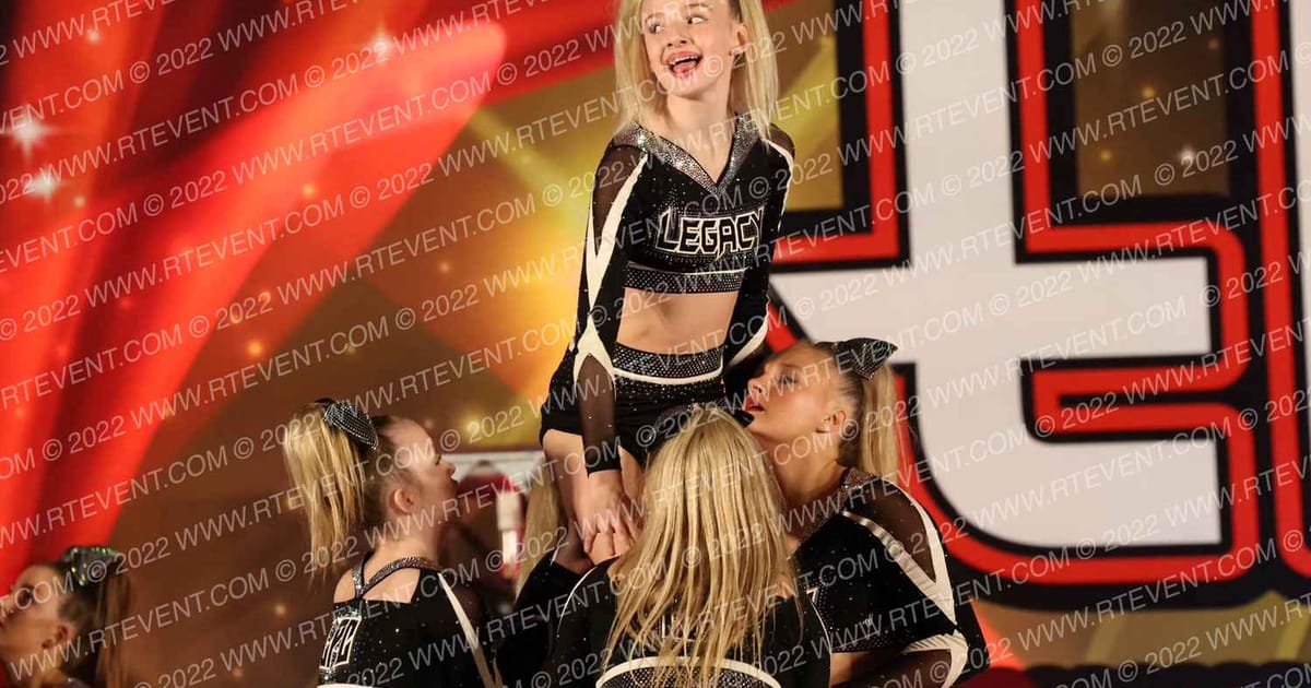 Legacy Premier Cheer Lady Legends · Encore Las Vegas