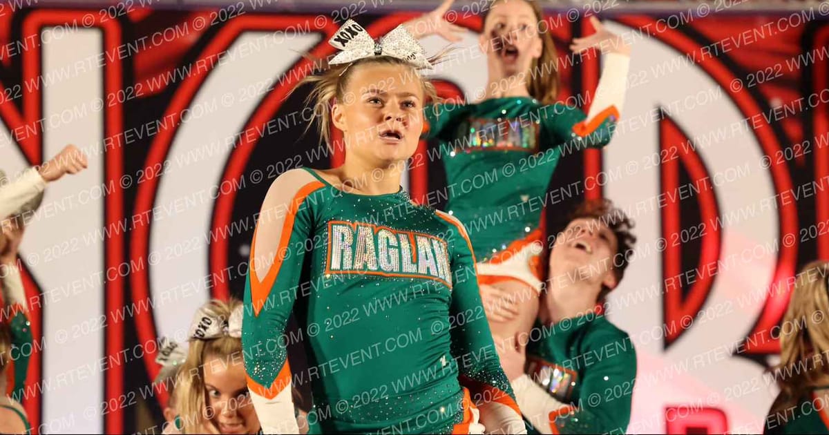 Raglan Coast Cheer Onyx · Encore Las Vegas