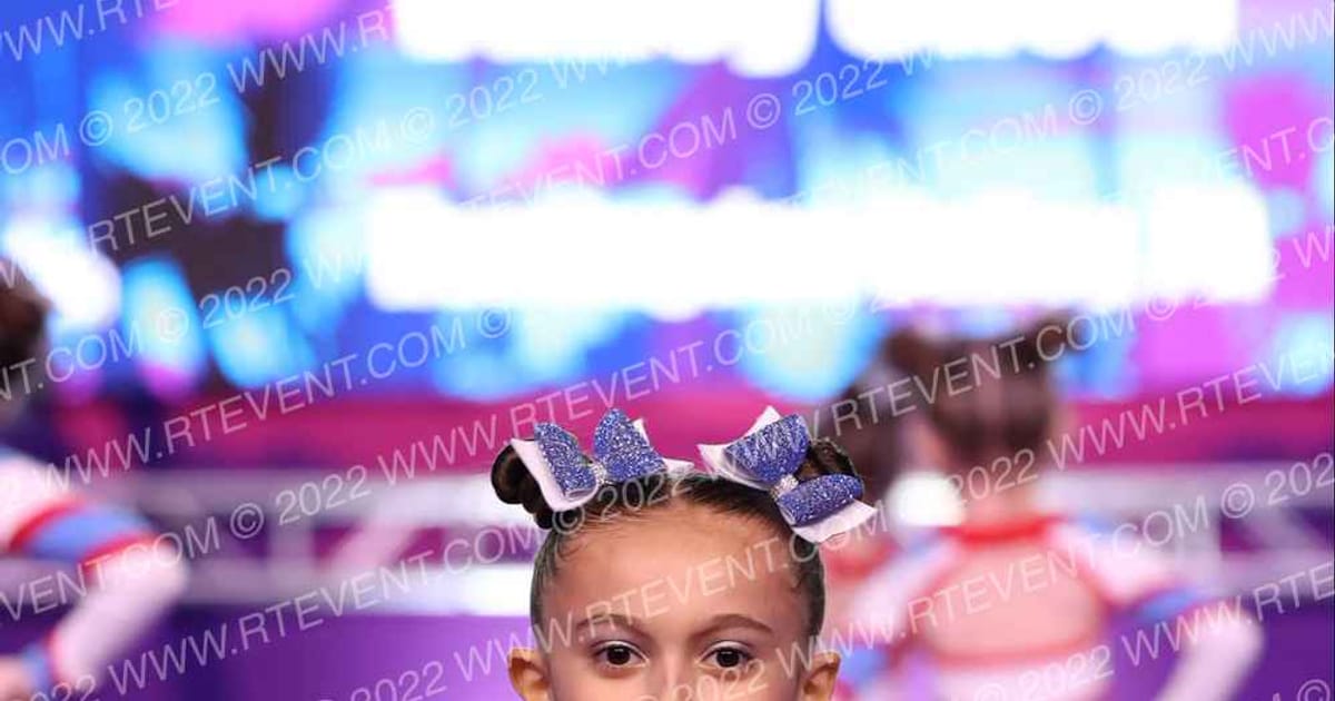 Valley Cheer GLITTER BOMBS · ACDA Reach the Beach Rec Nationals