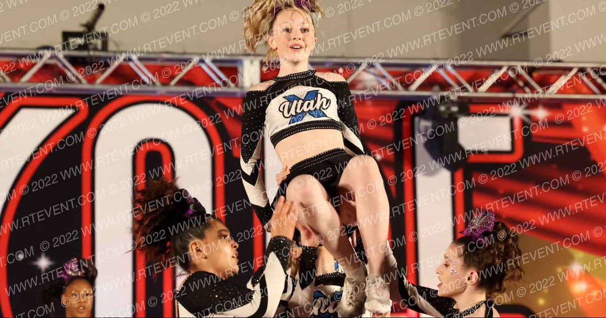 Utah Xtreme Cheer Lady Royals · Encore Las Vegas