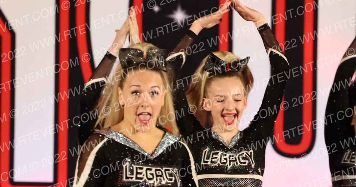 Legacy Premier Cheer Black Widow · Encore Las Vegas
