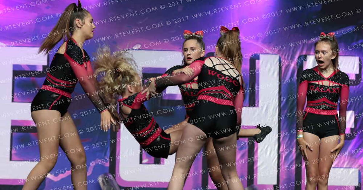 Galaxy Cheerleaders COMETS · FC Internationals and Schools out