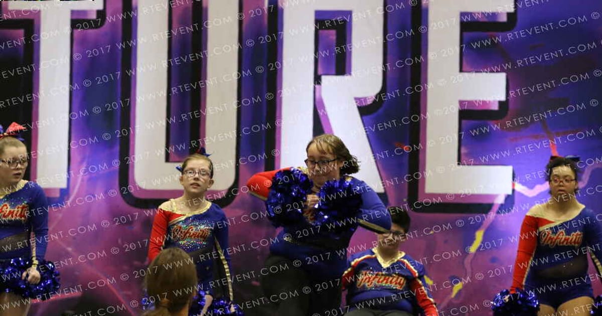 Infinity Cheer   Dance Shooting Stars Pom · Circus Spectacular FC Essentials