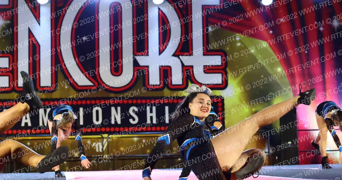 Gravity Cheer Lady Stars · Encore Philly Showdown