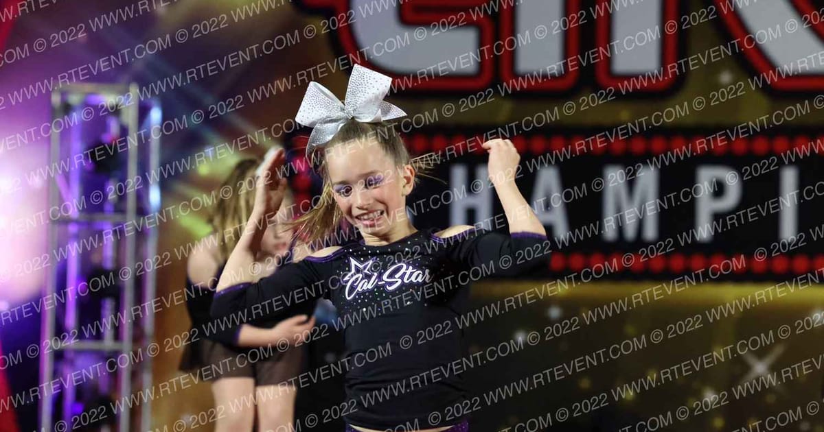 Cal-Star Elite Cheer Moonlight · Encore Santa Clara Showdown
