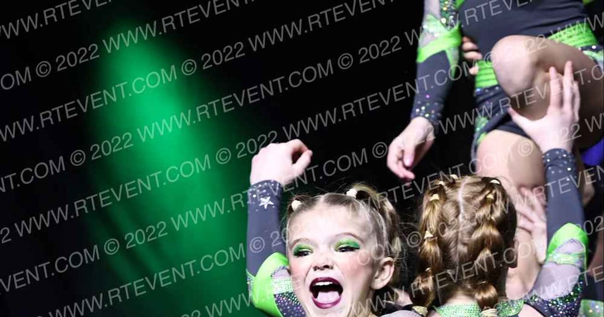 Element Elite Tumbling & Cheer COBALT · GLCC Grand Nationals Corrected